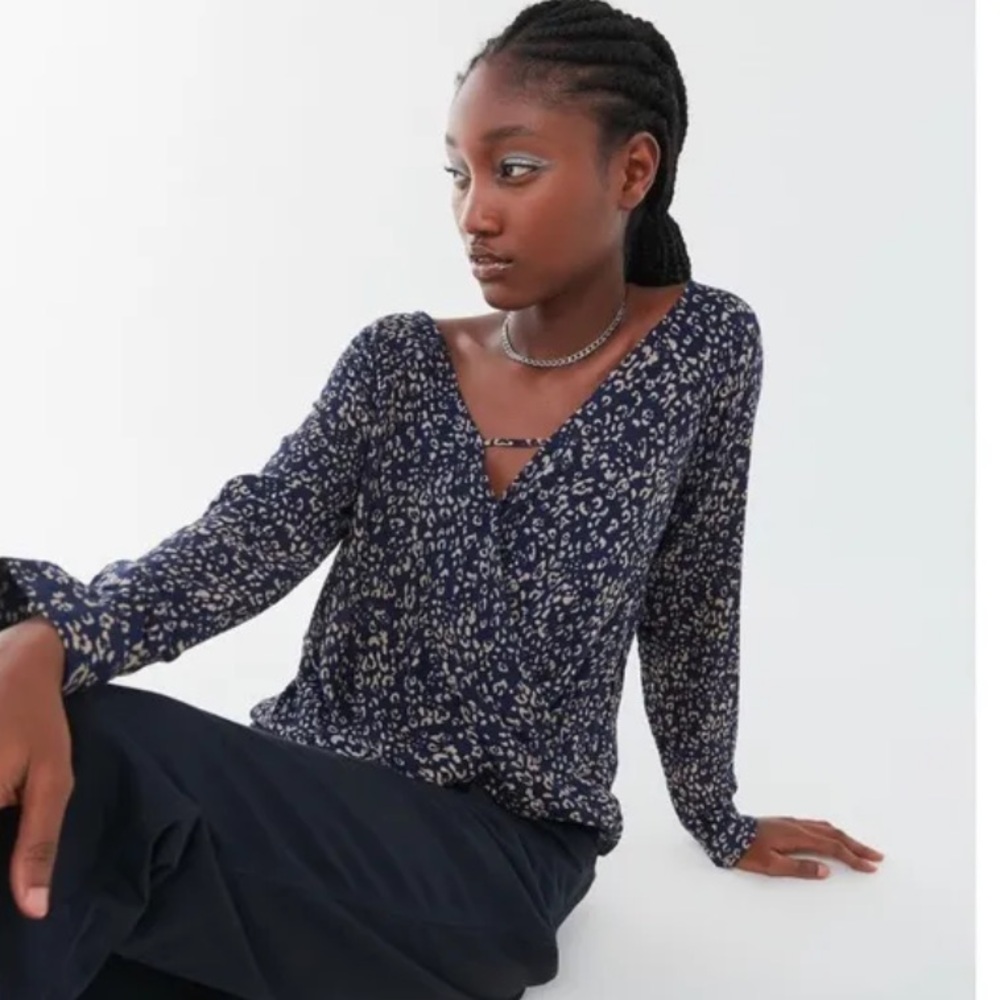 Urban Outfitters Mayfair Drapey Surplice Top Size XS NWT